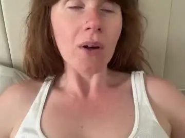 Chaturbate Adult Webcams of red_head_rosie_69