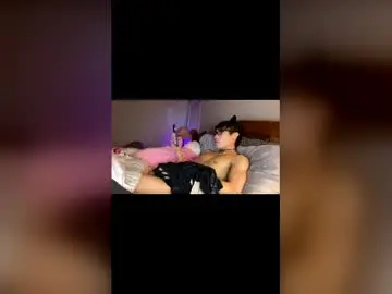 Chaturbate Watch Live Sex Cams of hottiewithabody101