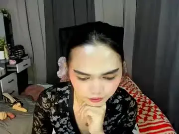Chaturbate Free Live Porn of naughty_emmats