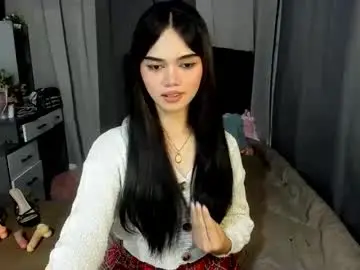 Chaturbate Free Live Porn of naughty_emmats