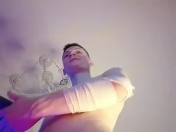 Chaturbate Live Sex Cam of viksons