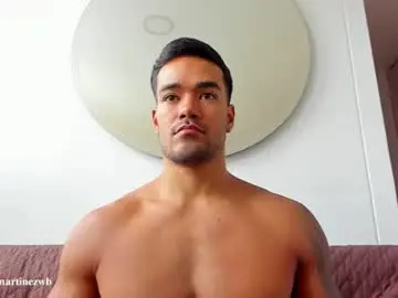 Chaturbate Live Sex Cam of alexander_martines