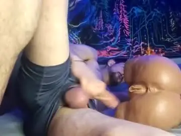 Chaturbate Watch Live Sex Cams of bigwhitecock_liam