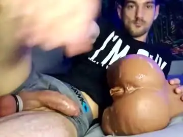 Chaturbate Adult Webcams of bigwhitecock_liam