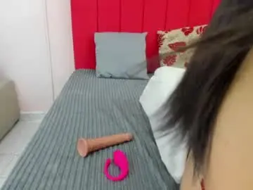 Chaturbate Free Live Porn of helena_hillss