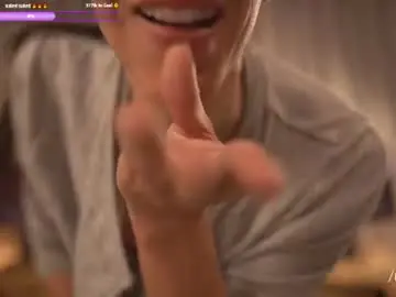Chaturbate Live Sex Cam of newivy