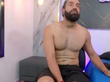 Chaturbate Free Live Porn of theronnyone