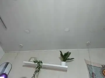 Chaturbate Sex Chat of solo_brattdoll
