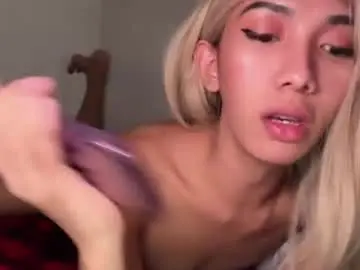 Chaturbate Adult Video Chat of azalea_cum69