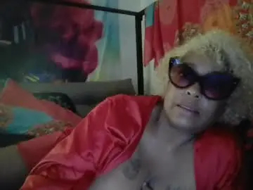Chaturbate Sex Cam of ebonydezire00