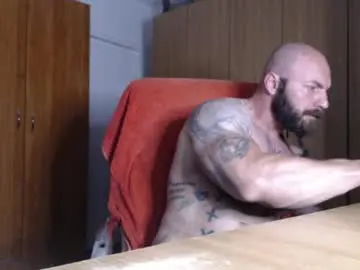 Chaturbate Free Porn Cam of strongivan