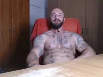 Chaturbate Adult Video Chat of strongivan
