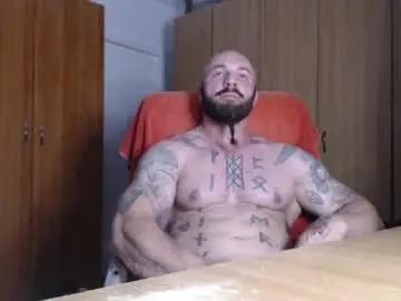 Chaturbate Live Porn of strongivan