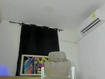 Chaturbate Live Sex Cam of joshualyon