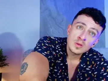 Chaturbate Live Sex Cam of may_lyonheart