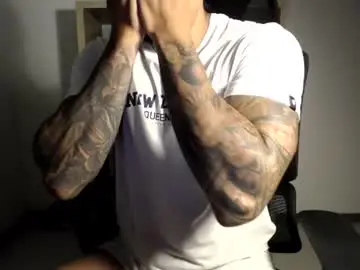 Chaturbate Best live sex cam show of loganhod