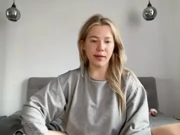 Chaturbate Adult Webcams of alyrasun
