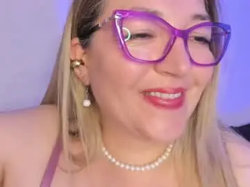 Chaturbate Sex Chat of naty__mature_