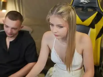Chaturbate Free Live Porn of bright_diamonds_054