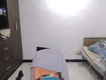 Chaturbate Live Sex of pia_alonzo30