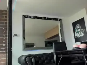 Chaturbate Sex Chat of pretur_crubaa