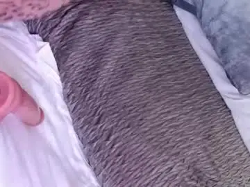 Chaturbate Adult Video Chat of halie728