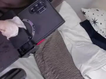 Chaturbate Free Live Porn of halie728