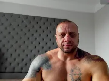 Chaturbate Sex Cam of ironhulk22