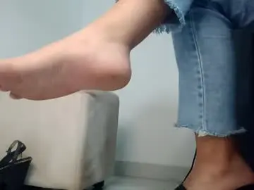 Chaturbate Live Sex of monaa_paloma