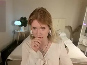 Chaturbate Watch Live Sex Cams of elira_vane