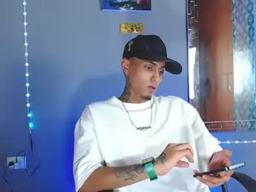 Chaturbate Live Sex of liiaam_lee_