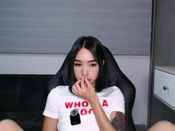 Chaturbate Adult Webcams of heylaura11