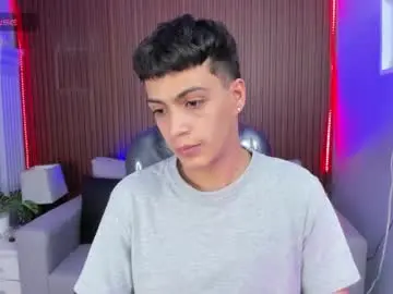 Chaturbate Live Sex of jeremias_1
