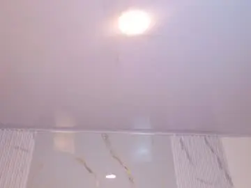 Chaturbate Live Sex Cam of katia_moree