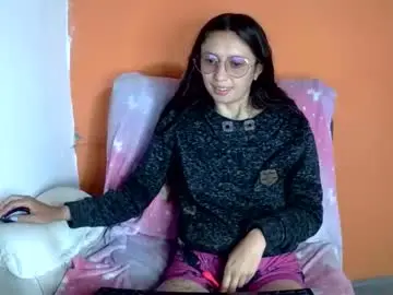 Chaturbate Adult Video Chat of ada_naugthy1