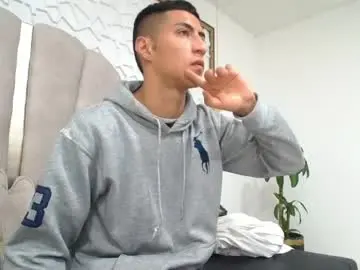 Chaturbate Watch Live Sex Cams of mr_porn_9