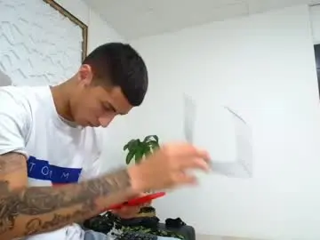 Chaturbate Live Porn of mr_porn_9