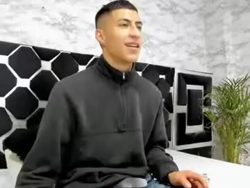 Chaturbate Free Porn Cam of mr_porn_9
