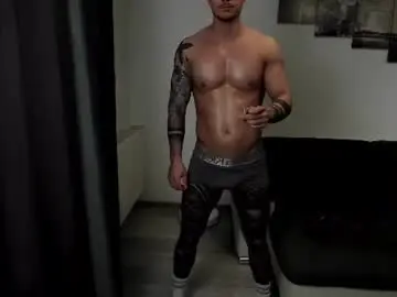 Chaturbate Adult Video Chat of richarddarell