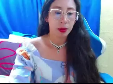 Chaturbate Watch Live Sex Cams of gia_leinn
