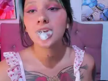 Chaturbate Watch Live Sex Cams of mila_nixon01