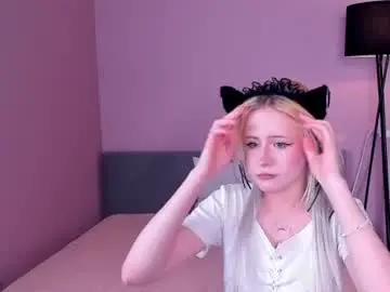 Chaturbate Adult Webcams of kiki_peach