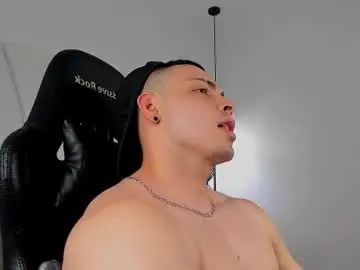 Chaturbate Nude Webcam of maxwell_dupont