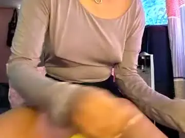 Chaturbate Private Sex Chat of petite_loverr