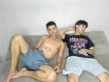 Chaturbate Best live sex cam show of pelusos_mens