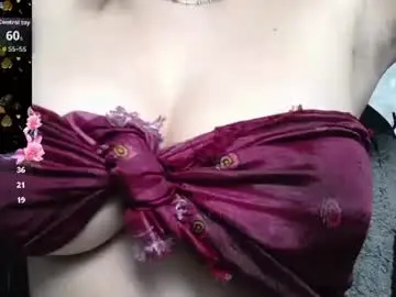 Chaturbate Live Sex Cam of kashvi_