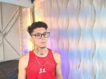 Chaturbate Sex Cam of merlin_2026