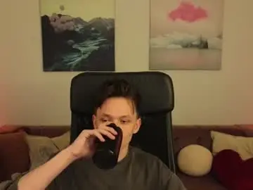 Chaturbate Sex Cam of meverik_oushen
