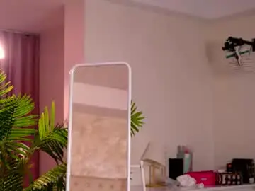 Chaturbate Best live sex cam show of lalaroze