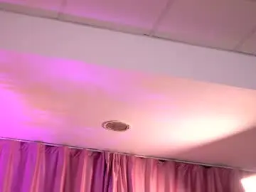 Chaturbate Live Sex Cam of lalaroze